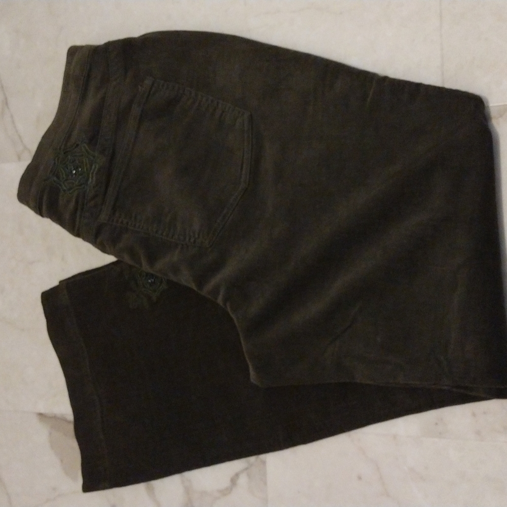 Avenue Jeans, corduroy.